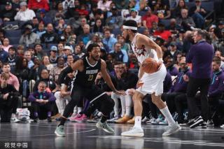 詹姆斯的底 詹姆斯的底